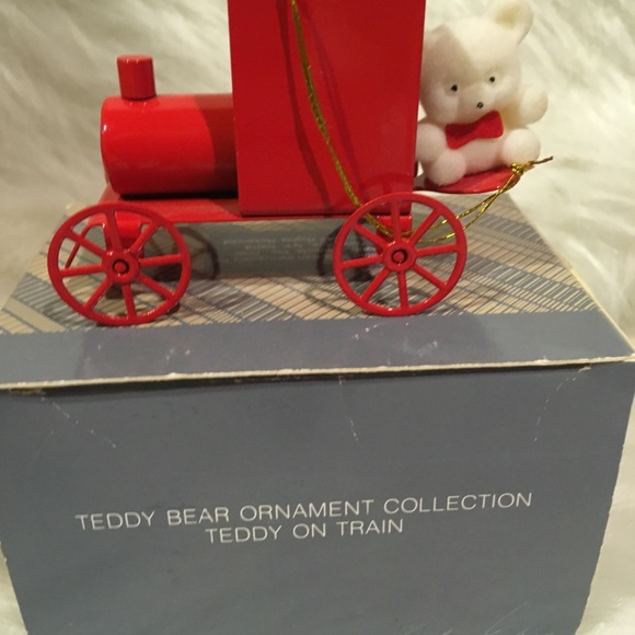 Avon Holiday Avon Teddy Bear Ornament Collection On Train Poshmark